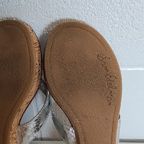 Silver a Sandals with Cork Low Platform Rubber Sole Flip Flops - Picture 12 of 16